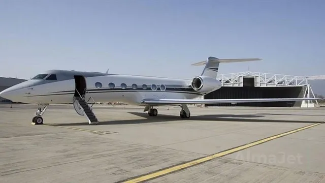 Gulfstream G-550