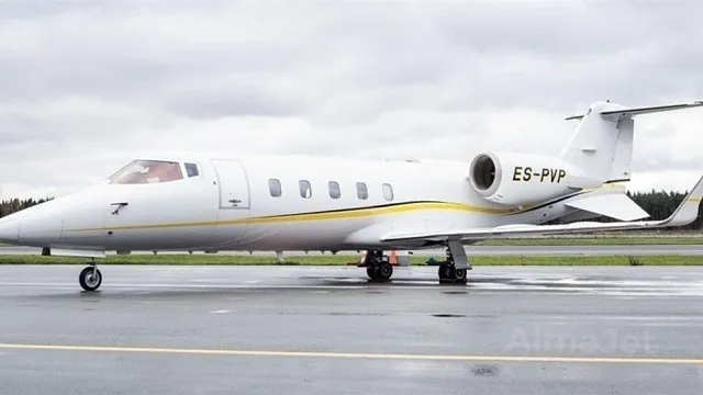 Learjet 60