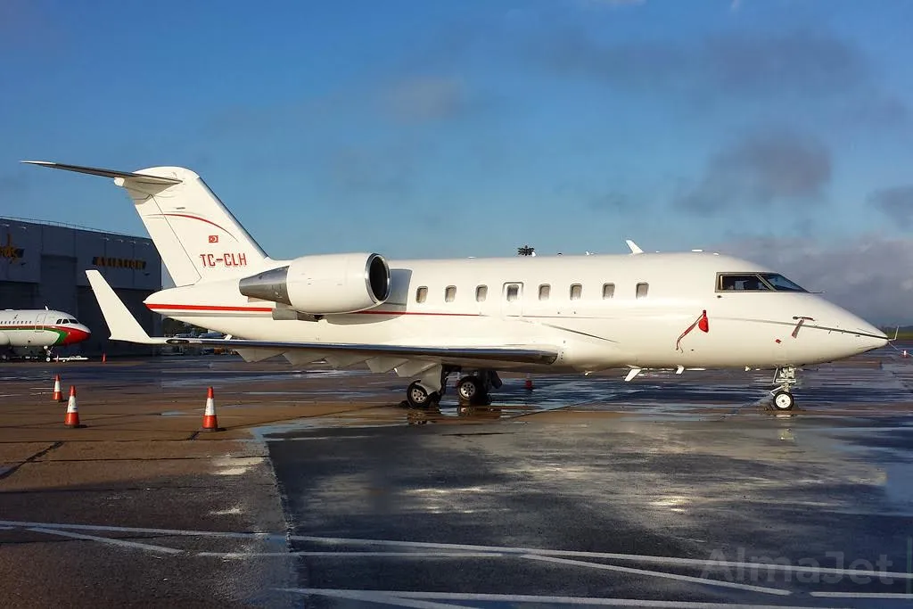 Challenger 605