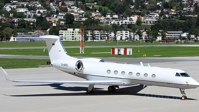 Gulfstream G-550
