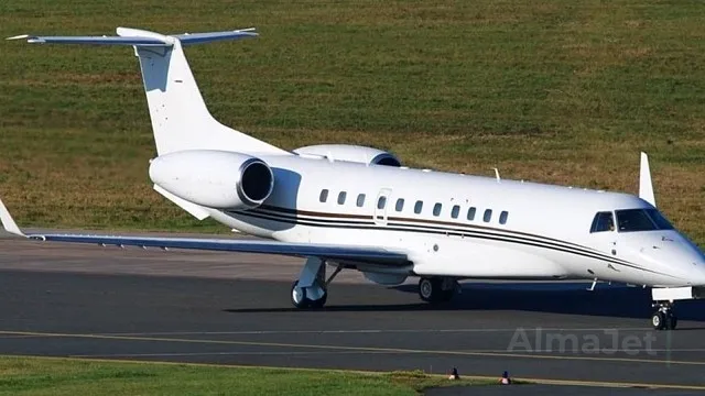 Embraer Legacy 650