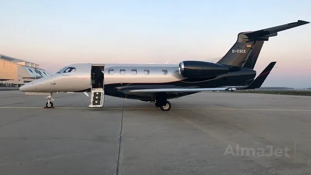 Phenom 300