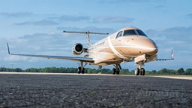Embraer Legacy 600