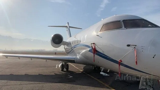 Challenger 604