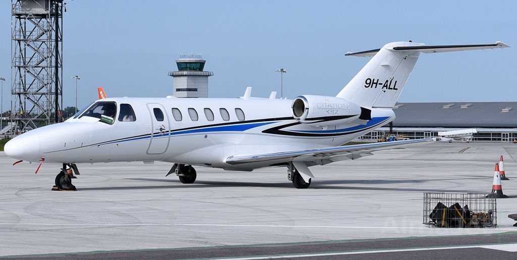 Citation CJ 2
