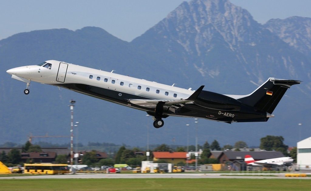Embraer Legacy 600