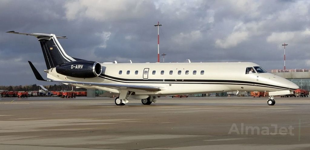 Embraer Legacy 650