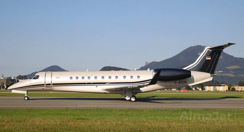 Embraer Legacy 650