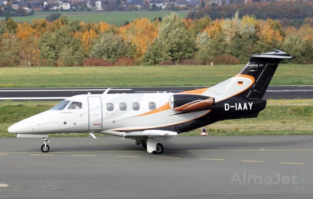 Embraer Phenom 100