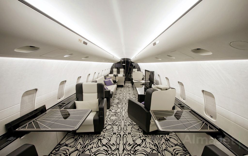 Bombardier CRJ-200LR