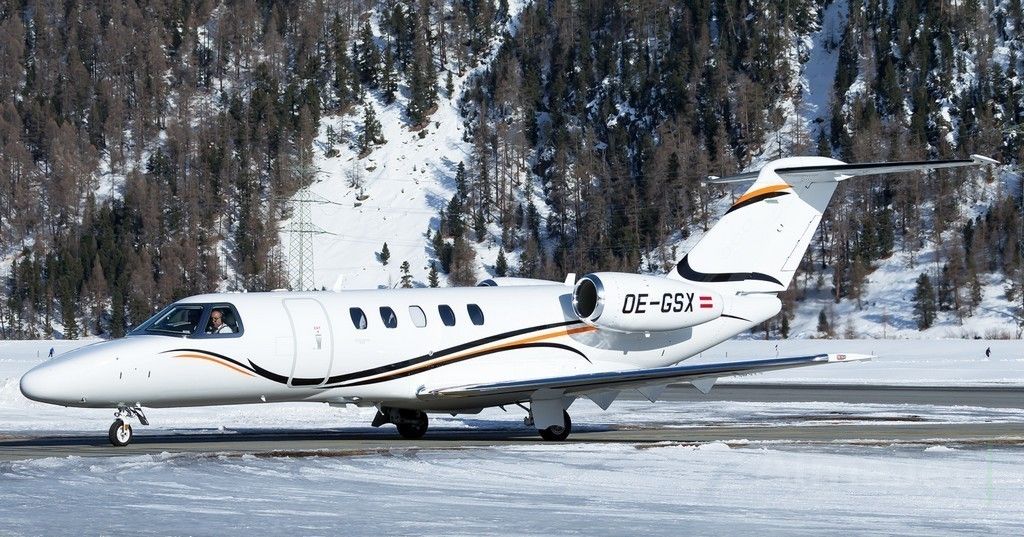Citation CJ 4