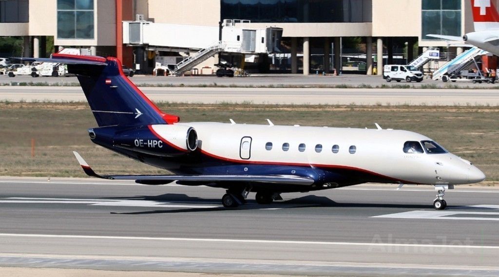 Embraer Legacy 500