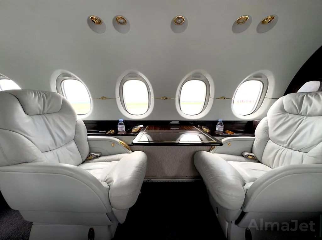 Hawker 800XP