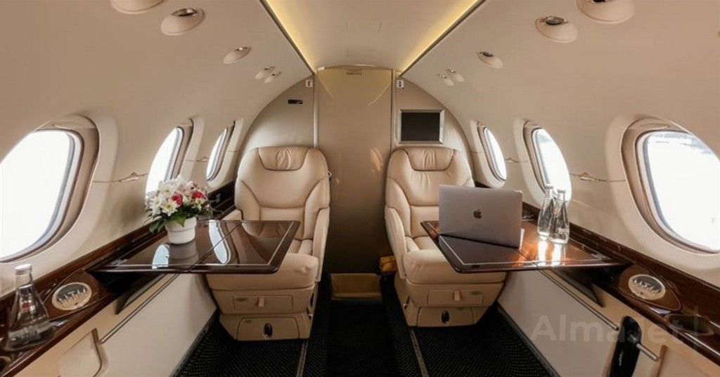 Hawker 800XP