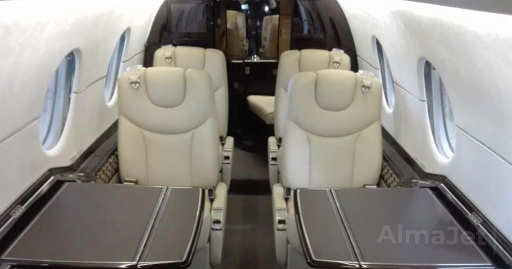 Hawker 400XP