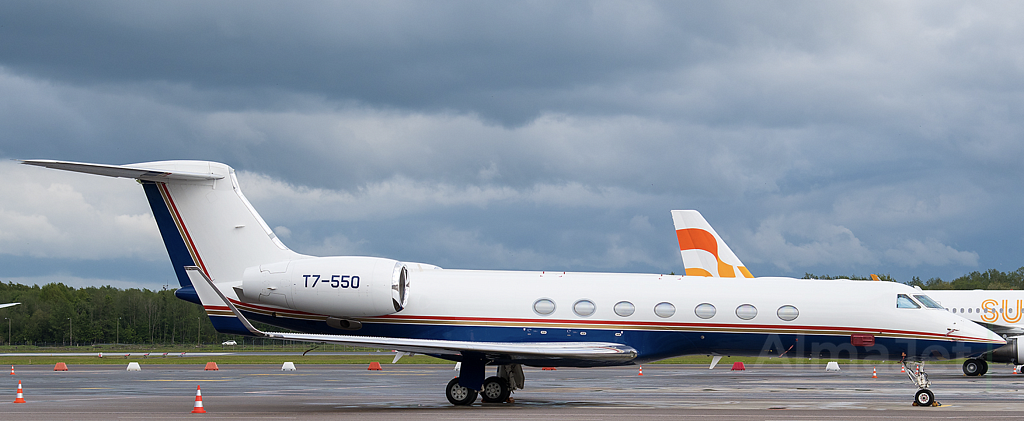 Gulfstream G-550