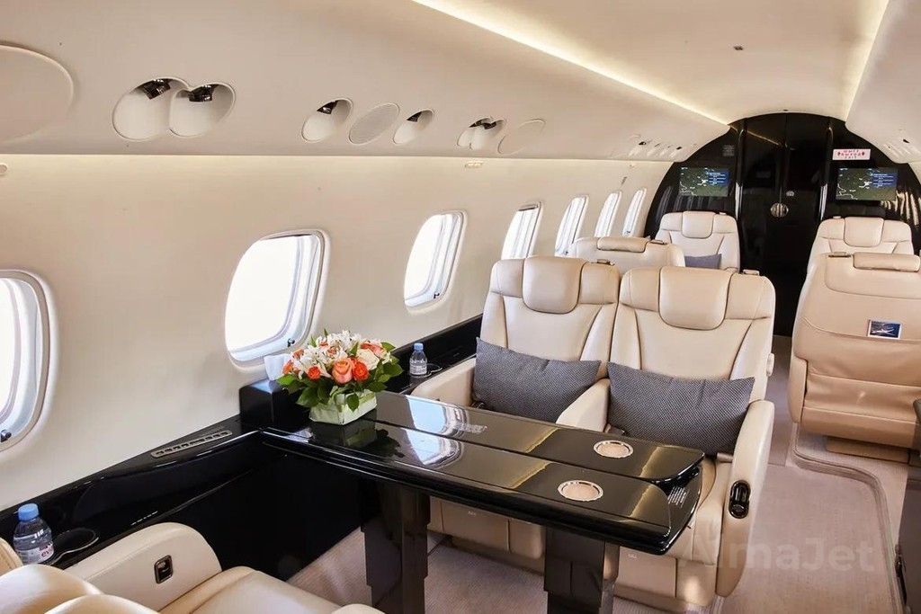 Embraer Legacy 650