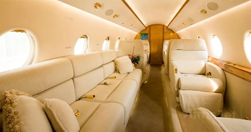 Gulfstream G-200